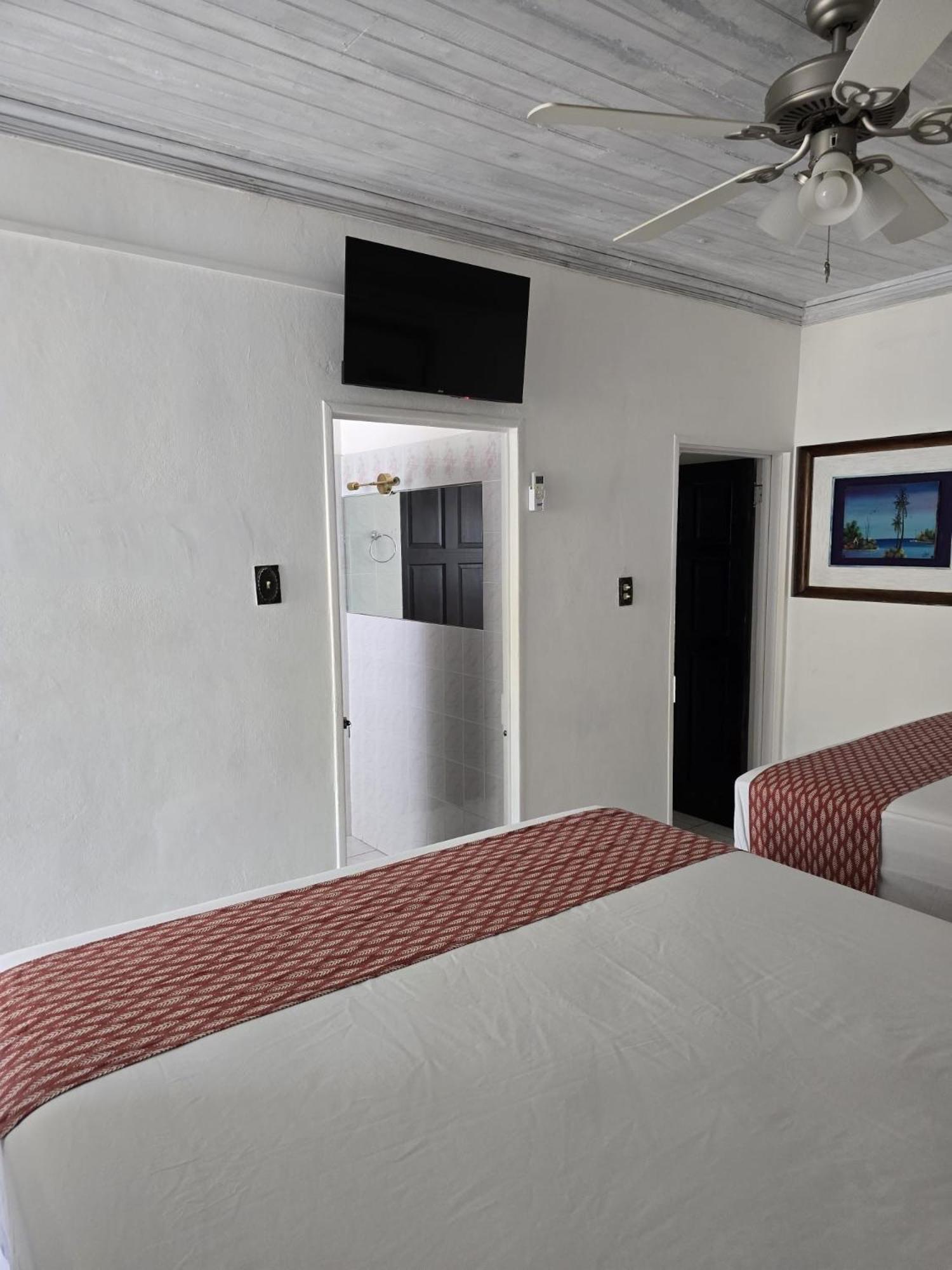 Paradise Palms Jamaica Vacation Rental Montego Bay Esterno foto