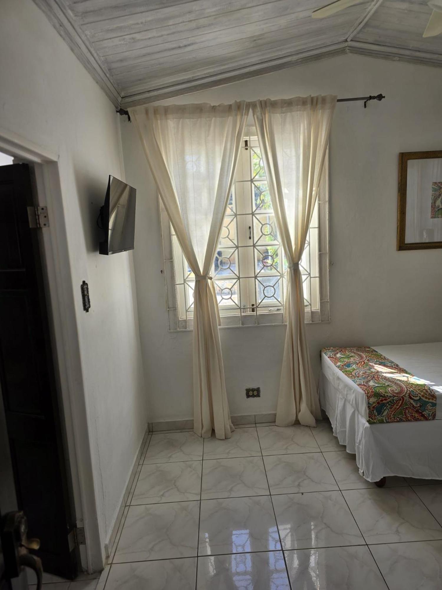 Paradise Palms Jamaica Vacation Rental Montego Bay Esterno foto