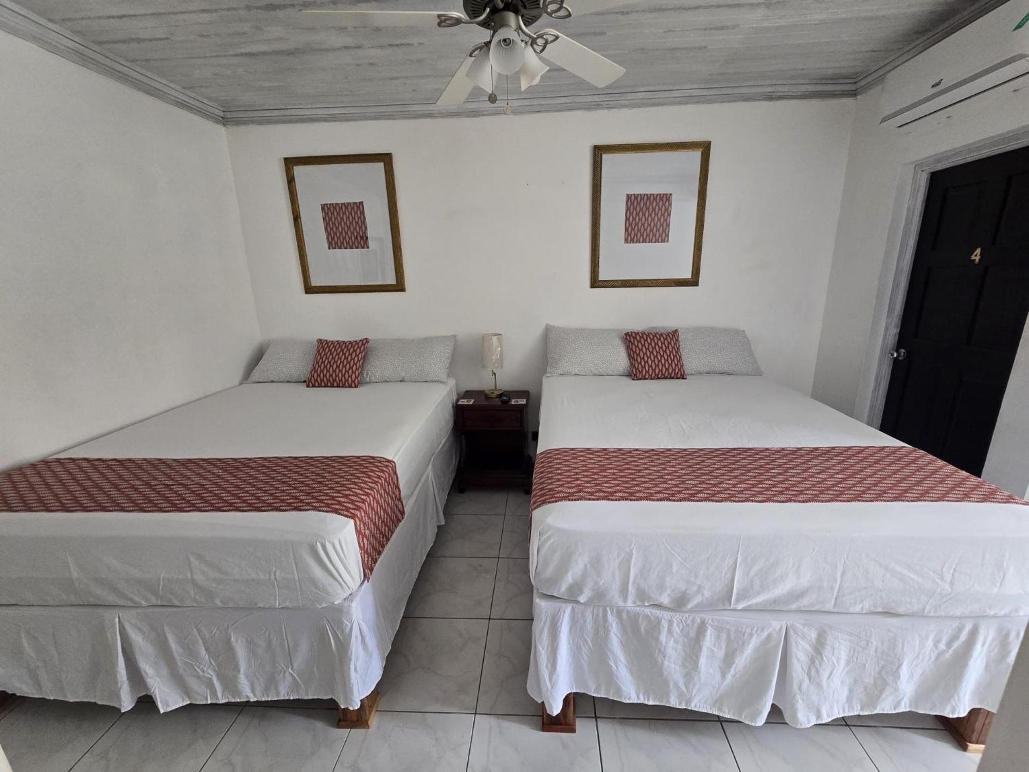 Paradise Palms Jamaica Vacation Rental Montego Bay Esterno foto
